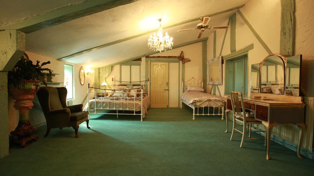 The Edge Accommodation 哈德斯菲尔德 客房 照片
