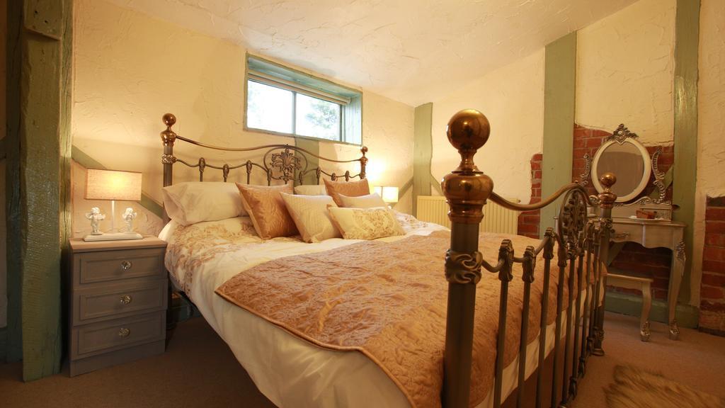 The Edge Accommodation 哈德斯菲尔德 客房 照片